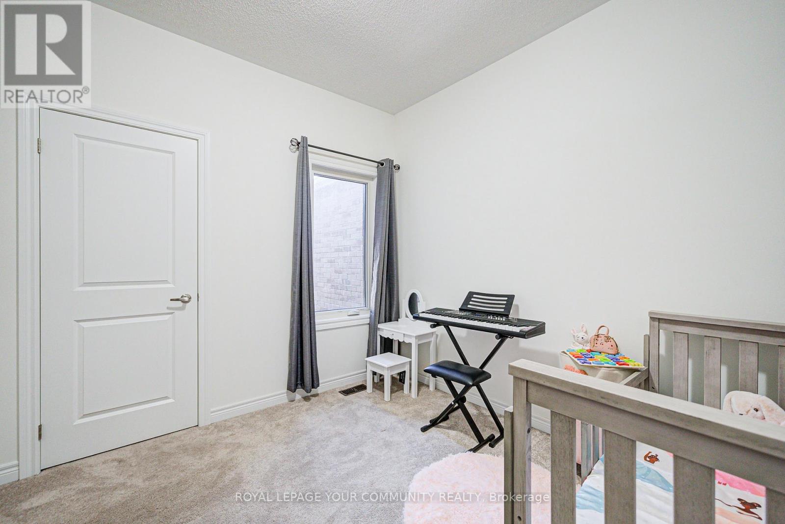 16 Angelfish Road, Brampton, Ontario  L7A 5C5 - Photo 35 - W12134162