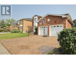 110 CORKETT DRIVE, Brampton, Ontario