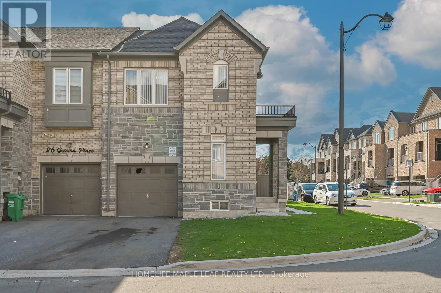 Property at 28 GEMMA PLACE image 5