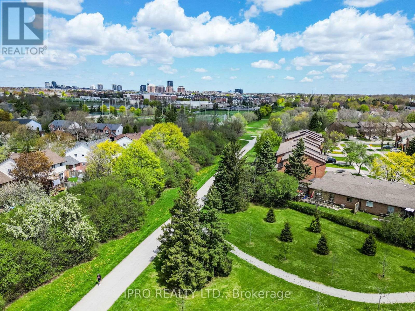 236 Ross Lane, Oakville, Ontario  L6H 5E6 - Photo 35 - W12134191