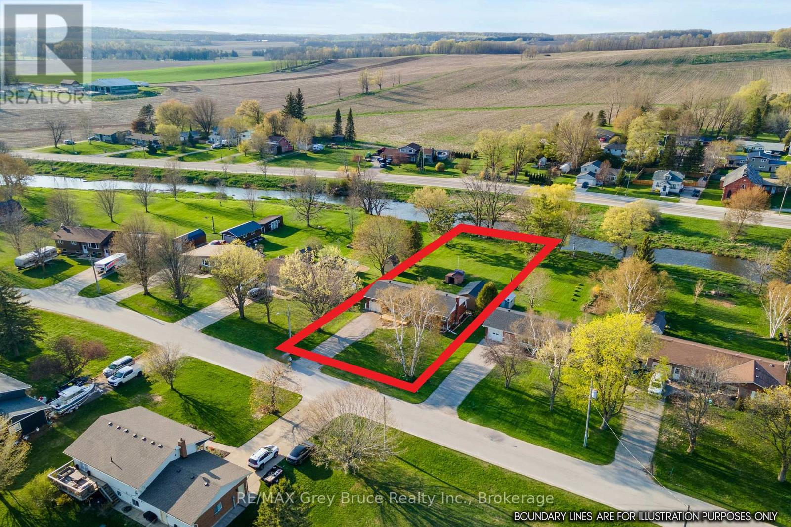 36 Thomas Street W, Arran-Elderslie, Ontario  N0H 1A0 - Photo 24 - X12134591