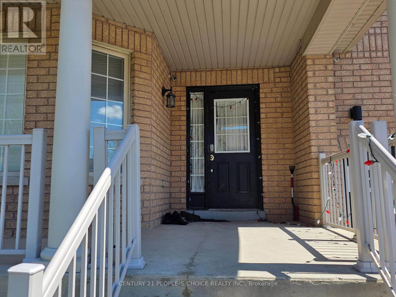 11 Citronella Lane, Brampton, Ontario  L6R 3E8 - Photo 3 - W12134263