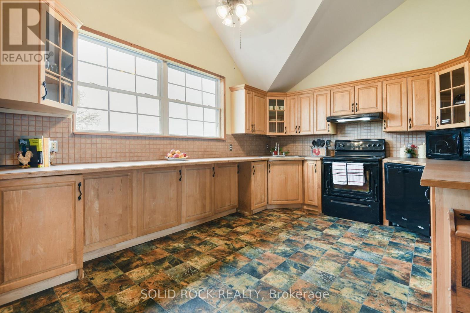 4270 Highway 60 Highway, Admaston/bromley, Ontario  K0J 1S0 - Photo 14 - X12134550