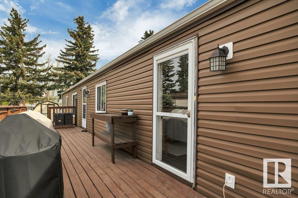 Property at #19 4819 51 AV image 5