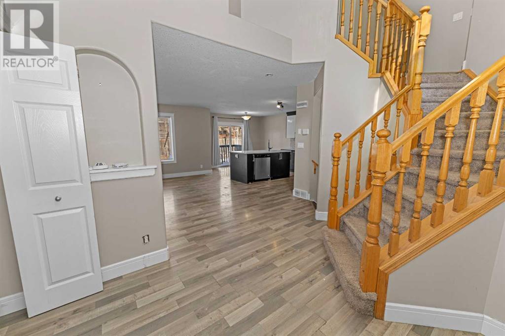 Property at 325 Royal Oak Mews NW image 5