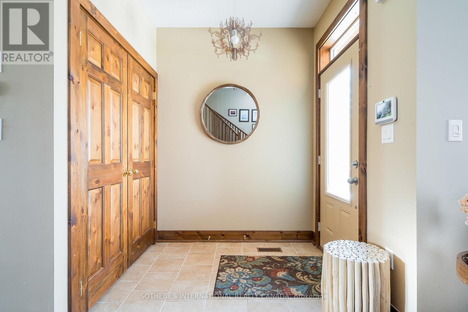 Property at 101 MILLENNIUM WAY E image 5
