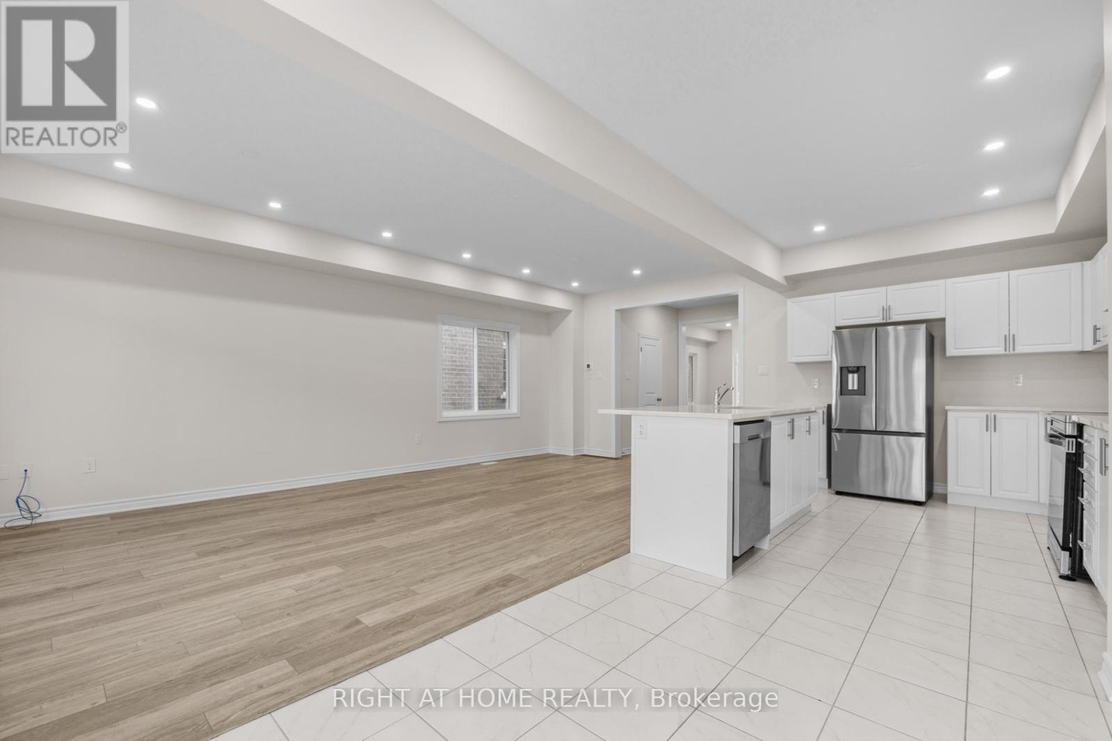 38 Hutchison Road, Guelph, Ontario  N1L 0R4 - Photo 14 - X12134132