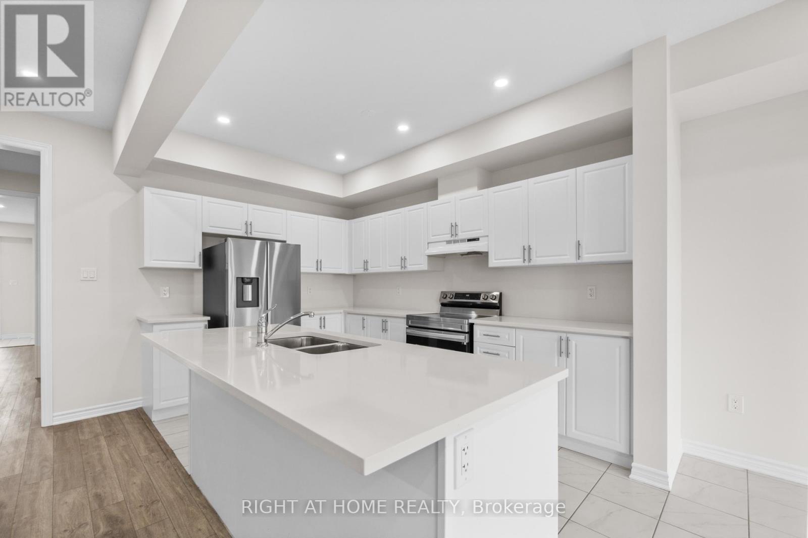 38 Hutchison Road, Guelph, Ontario  N1L 0R4 - Photo 17 - X12134132