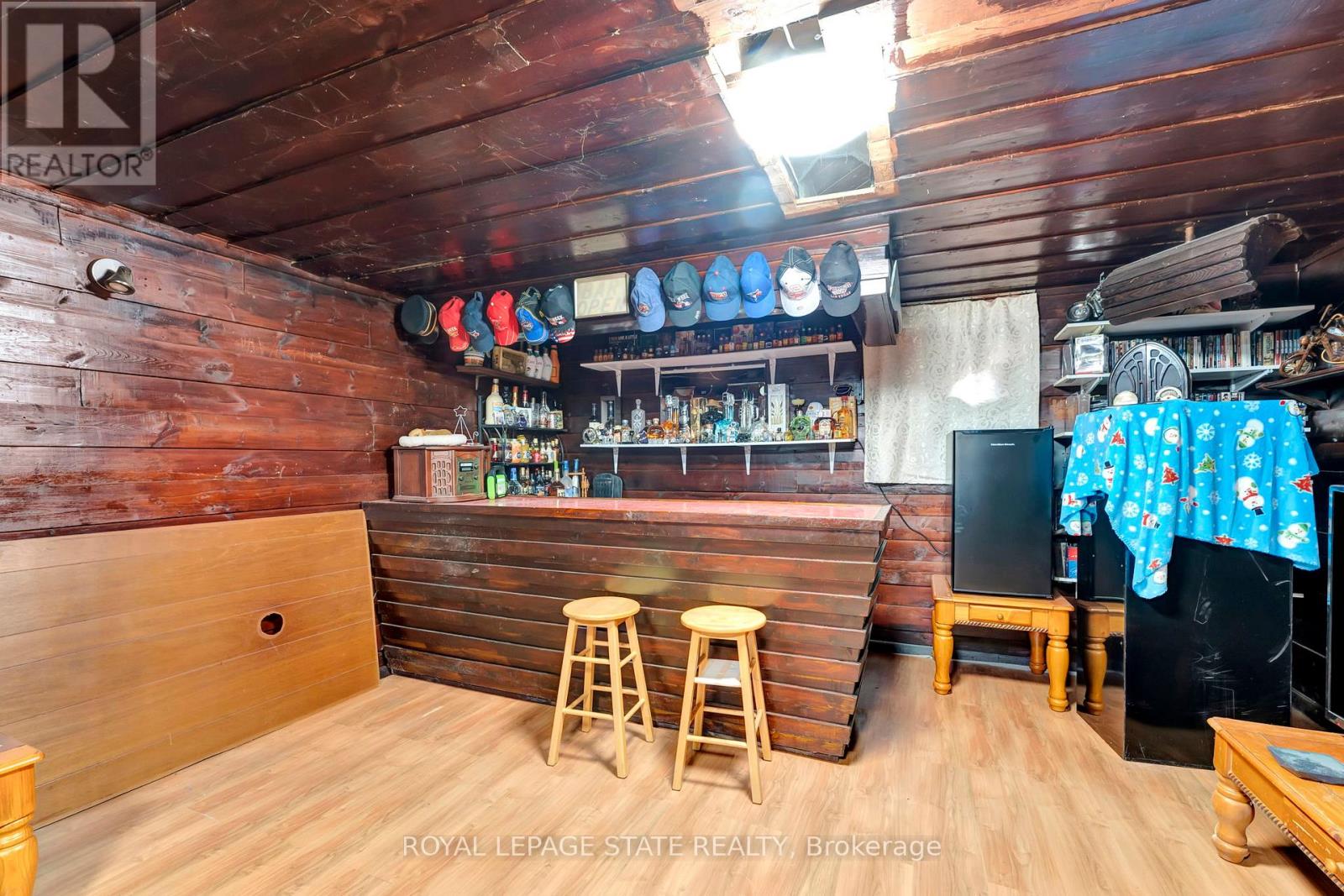 865 Garth Street, Hamilton, Ontario  L9C 4K7 - Photo 17 - X12134166