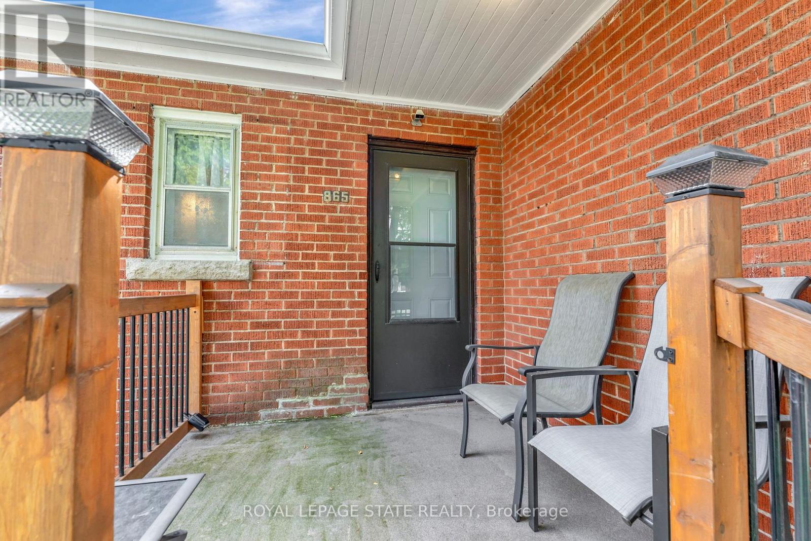 865 Garth Street, Hamilton, Ontario  L9C 4K7 - Photo 4 - X12134166