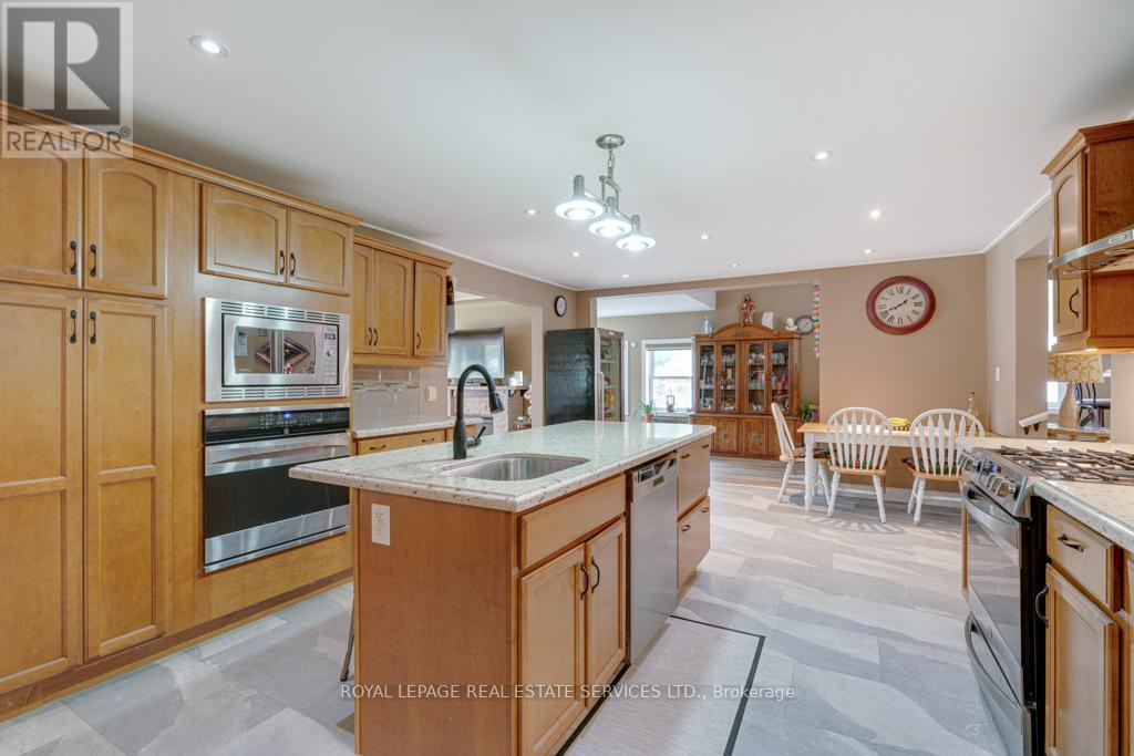 6949 Thorold Stone Road, Niagara Falls, Ontario  L2J 1B5 - Photo 11 - X12134172