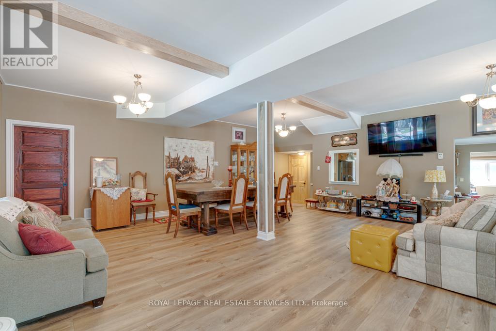 6949 Thorold Stone Road, Niagara Falls, Ontario  L2J 1B5 - Photo 20 - X12134172