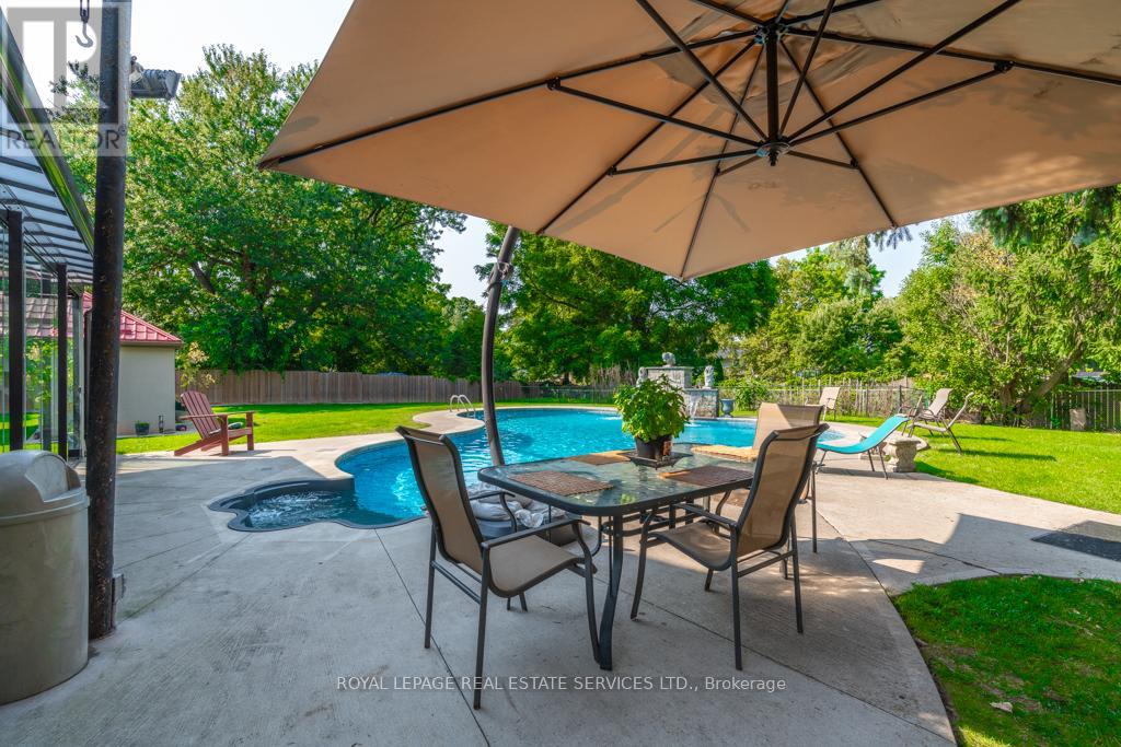 6949 Thorold Stone Road, Niagara Falls, Ontario  L2J 1B5 - Photo 36 - X12134172