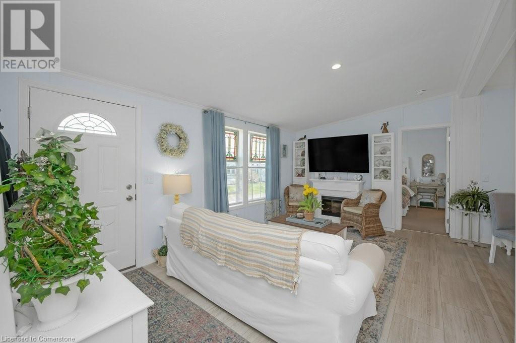 Property at 9 COPPER BEECH Drive image 3