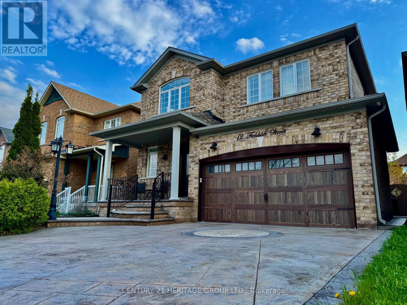 Property at 12 FIELDSIDE STREET image 1