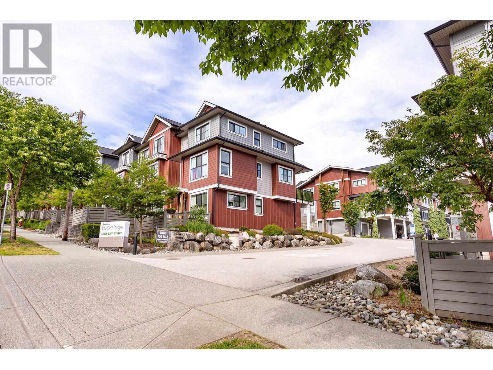 32 13260 236 Street, Maple Ridge, British Columbia  V4R 0C6 - Photo 1 - R3000128