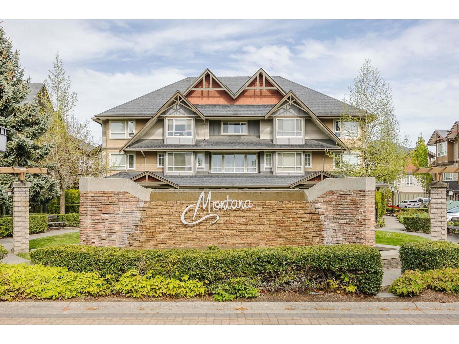 25 7088 191 STREET, Surrey, British Columbia