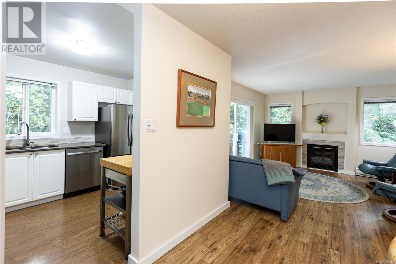 208 440 Schley Pl, Qualicum Beach, British Columbia  V9K 2M5 - Photo 16 - 996164
