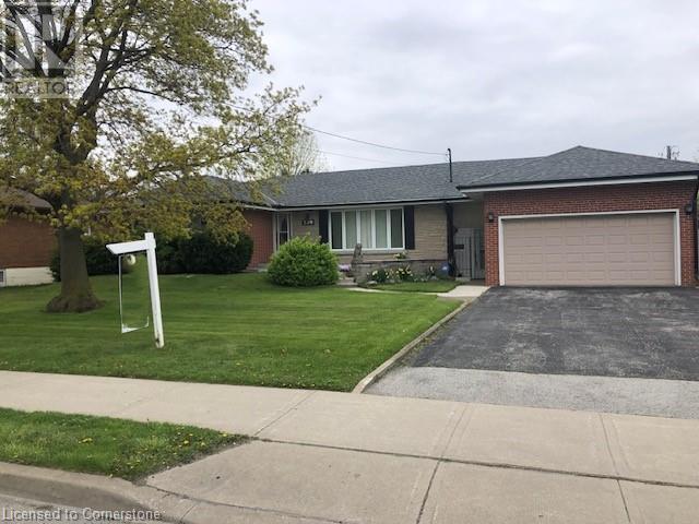 Property at 209 NASH Road N image 3