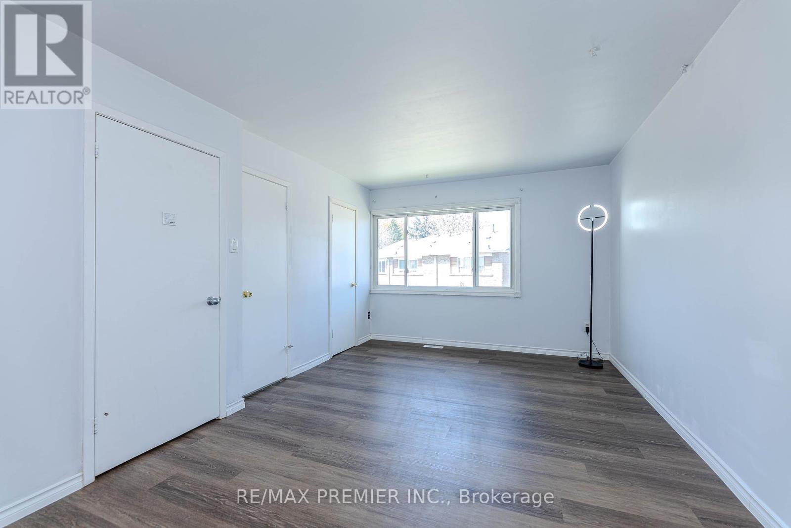 48 - 2012 Martin Grove Road, Toronto, Ontario  M9V 4A3 - Photo 31 - W12130079