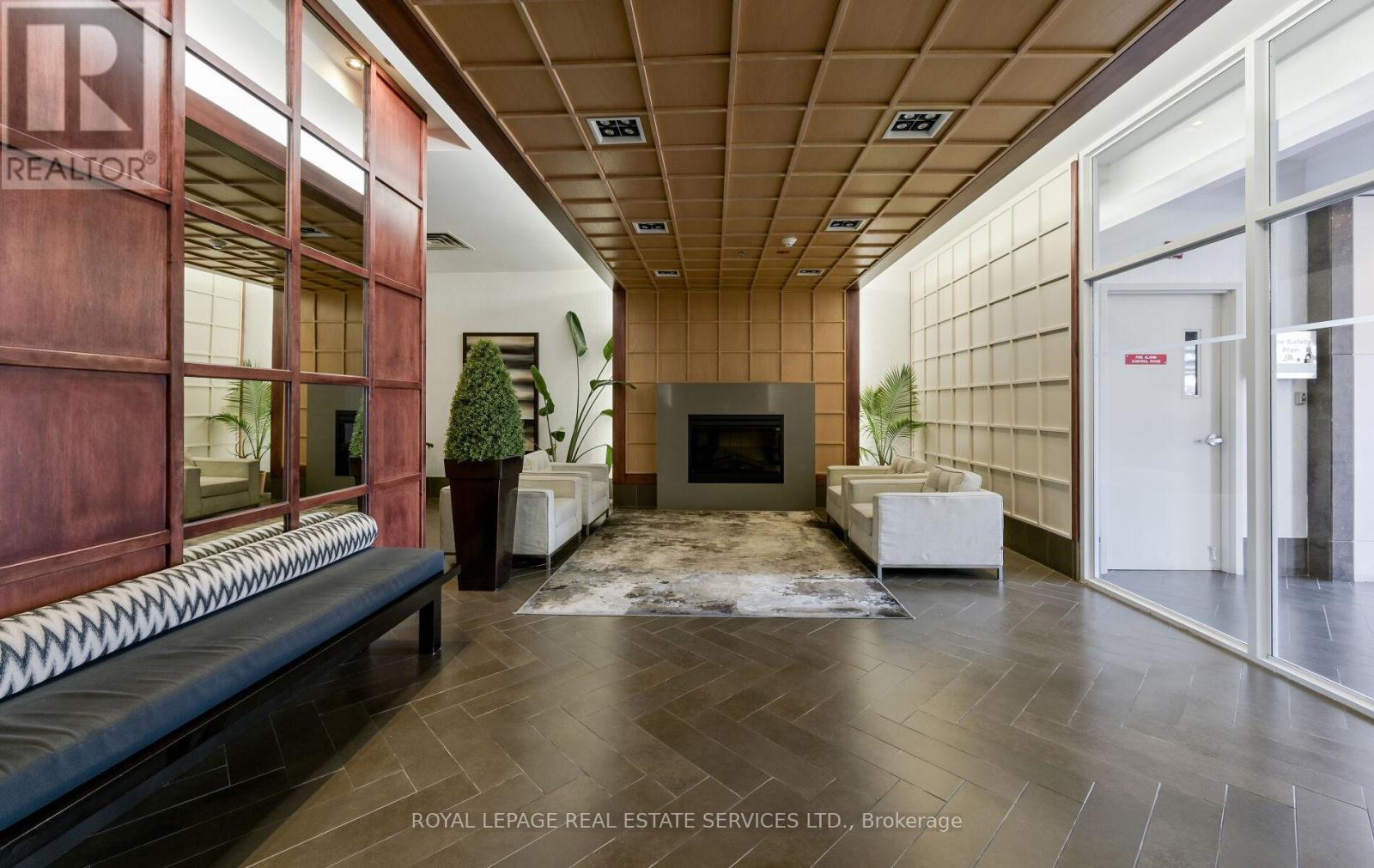 210 - 3391 Bloor Street W, Toronto (Islington-City Centre West), Ontario  M8X 1G3 - Photo 20 - W12133772
