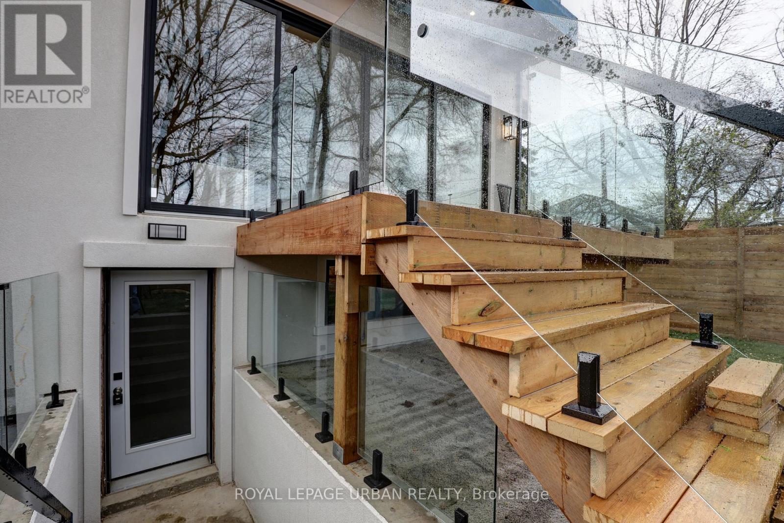 44 Northbrook Road, Toronto, Ontario  M4J 4G3 - Photo 33 - E12126610