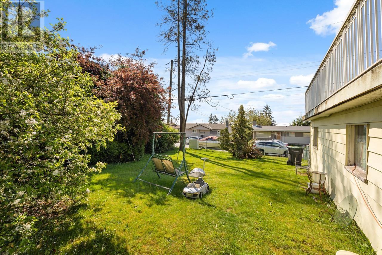 415 Marmont Street, Coquitlam, British Columbia  V3K 4S3 - Photo 28 - R2999603