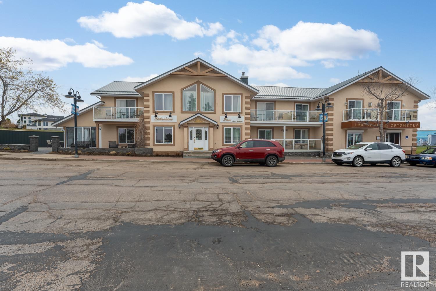 805 Lakeshore DR, Cold Lake, Alberta