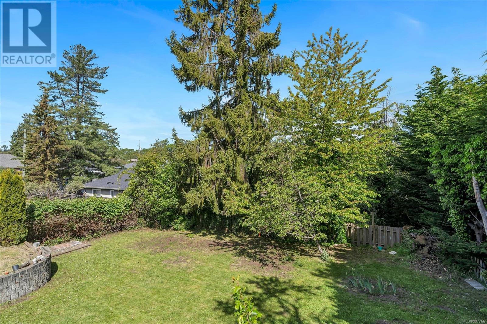 1498 Derby Rd, Saanich, British Columbia  V8P 1T5 - Photo 40 - 997766