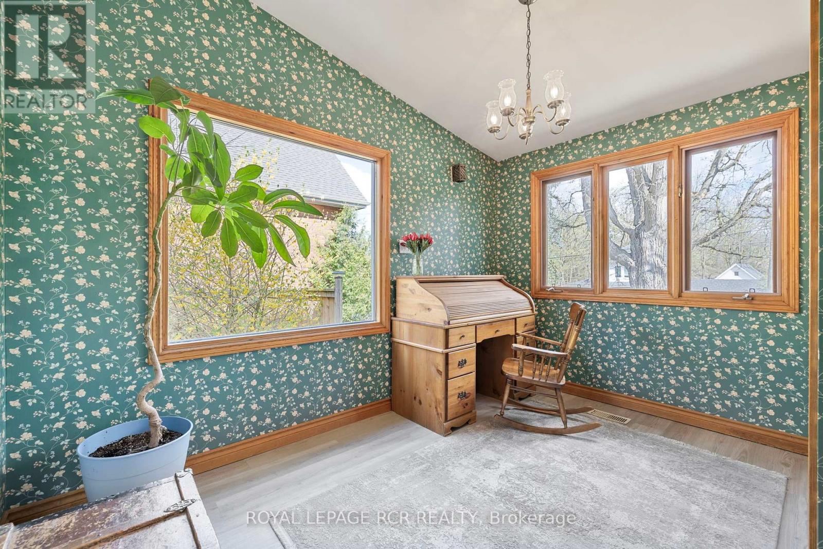 Property at 91 KING STREET W image 5