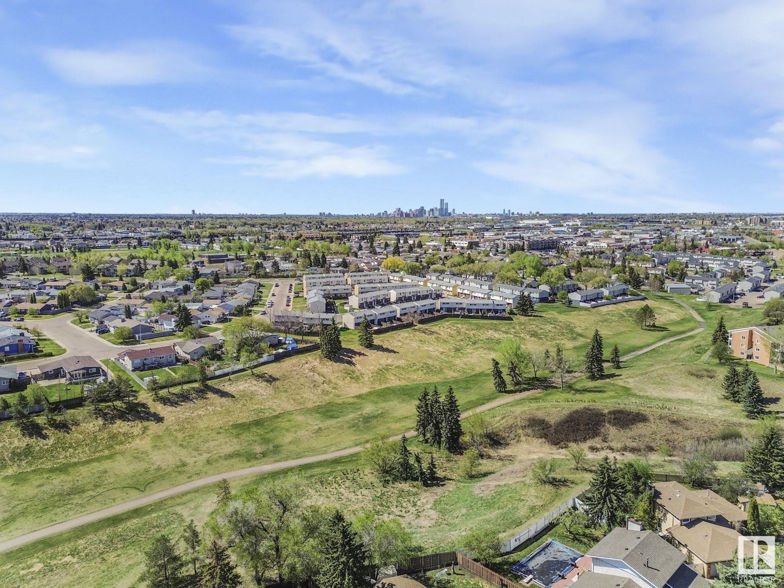 223 Harrison Dr Nw, Edmonton, Alberta  T5A 2X5 - Photo 3 - E4435245