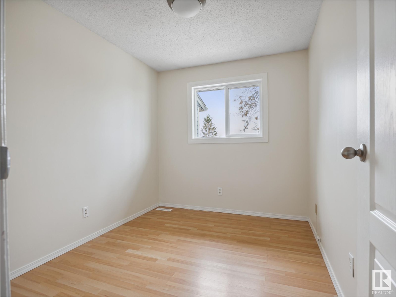 519 Dunluce Rd Nw, Edmonton, Alberta  T5X 4P4 - Photo 19 - E4435246