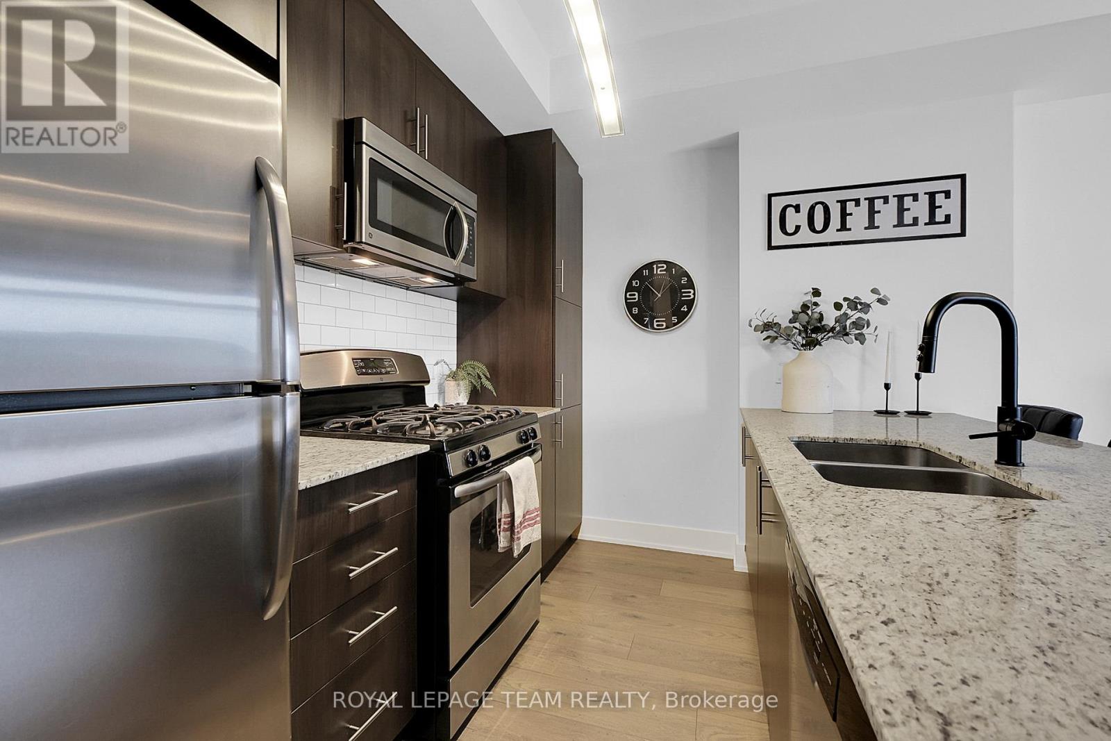 305 - 131 Holland Avenue, Ottawa, Ontario  K1Y 3A2 - Photo 16 - X12083588