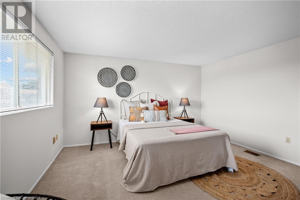 1556 Lancaster Drive Unit# 71, Oakville, Ontario  L6H 2Z4 - Photo 27 - 40722687