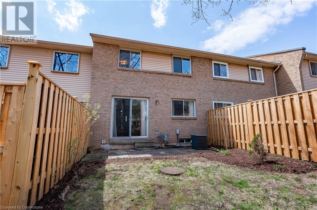 1556 Lancaster Drive Unit# 71, Oakville, Ontario  L6H 2Z4 - Photo 42 - 40722687