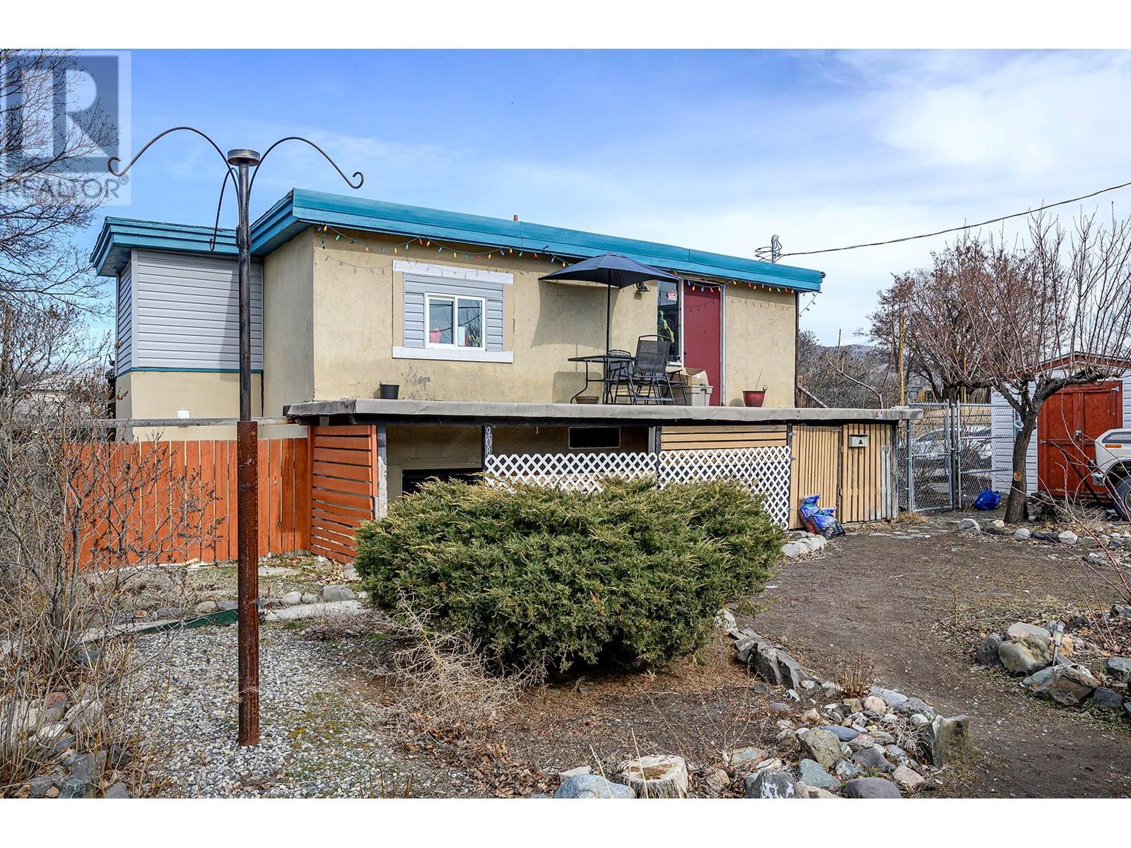 Property at 908 WESTMINSTER Avenue image 2