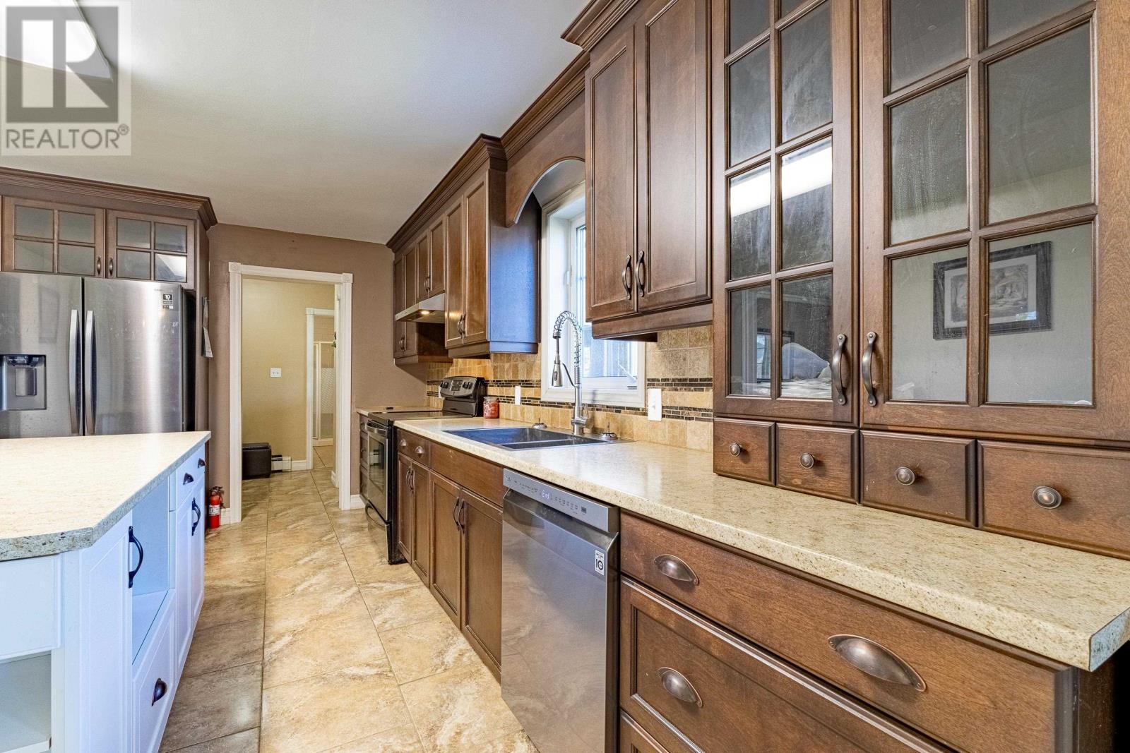 Property at 1 KATIE Drive image 4
