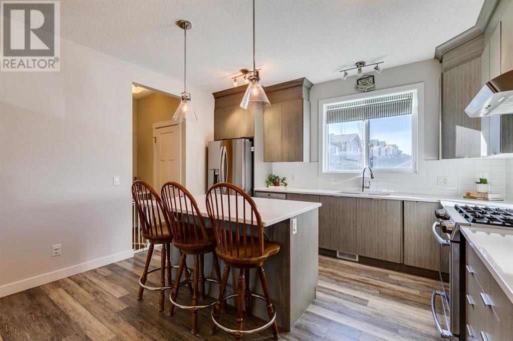 261 Sage Bluff Drive Nw, Calgary, Alberta  T3R 0Y9 - Photo 3 - A2197713