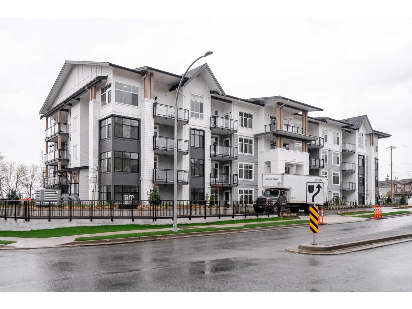 202 33920 Best Avenue, Mission, British Columbia  V2V 7A4 - Photo 36 - R2989379