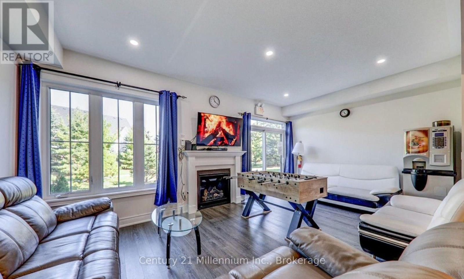 26 - 171 Snowbridge Way, Blue Mountains, Ontario  L9Y 0V1 - Photo 16 - X12134654