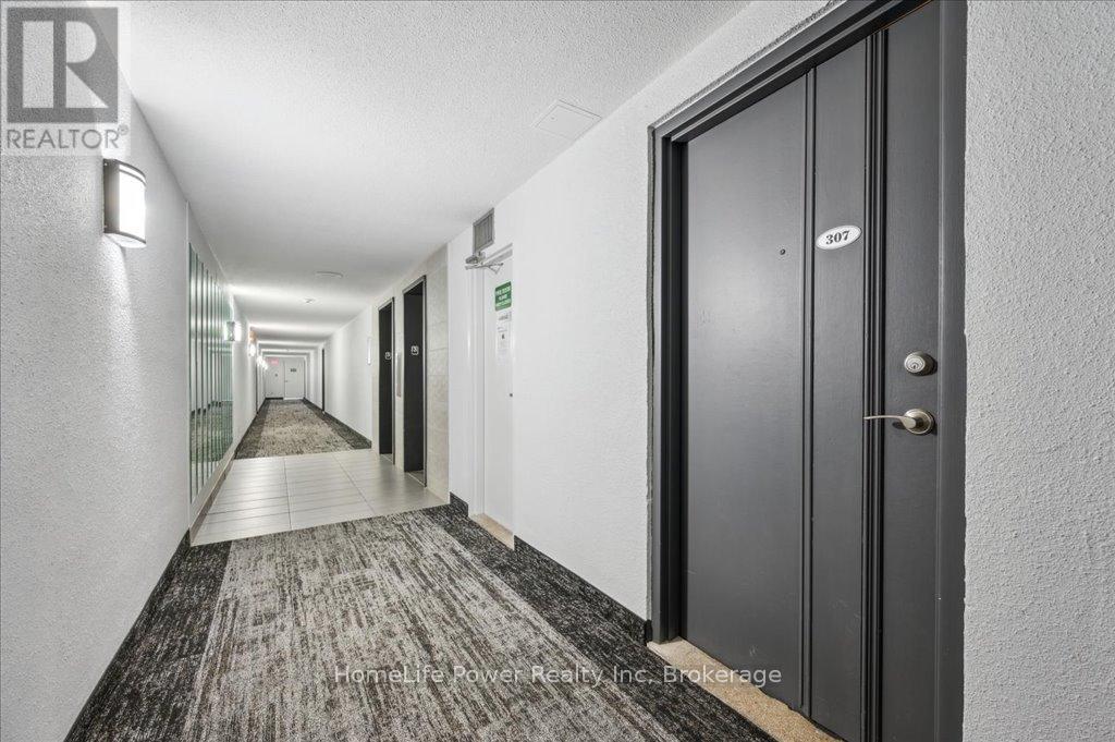 Property at 307 - 93 WESTWOOD ROAD image 3