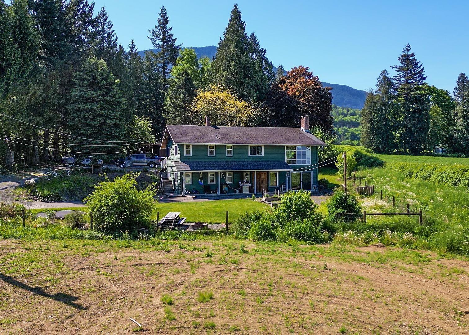 51010 Chilliwack Central Road, Rosedale, Chilliwack, British Columbia  V0X 1X2 - Photo 2 - R2999719