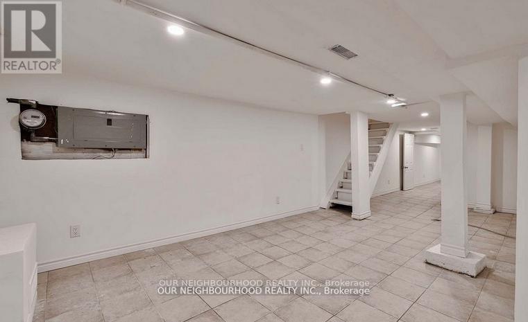 243 Lippincott Street, Toronto, Ontario  M5S 2P4 - Photo 20 - C12134404