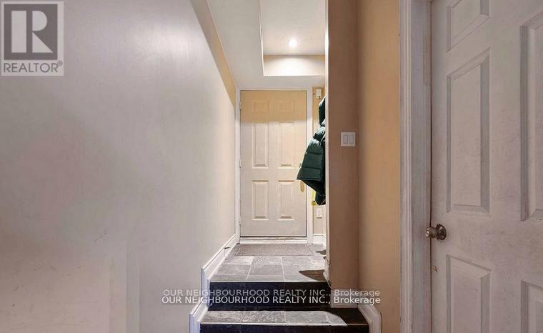 243 Lippincott Street, Toronto, Ontario  M5S 2P4 - Photo 26 - C12134404