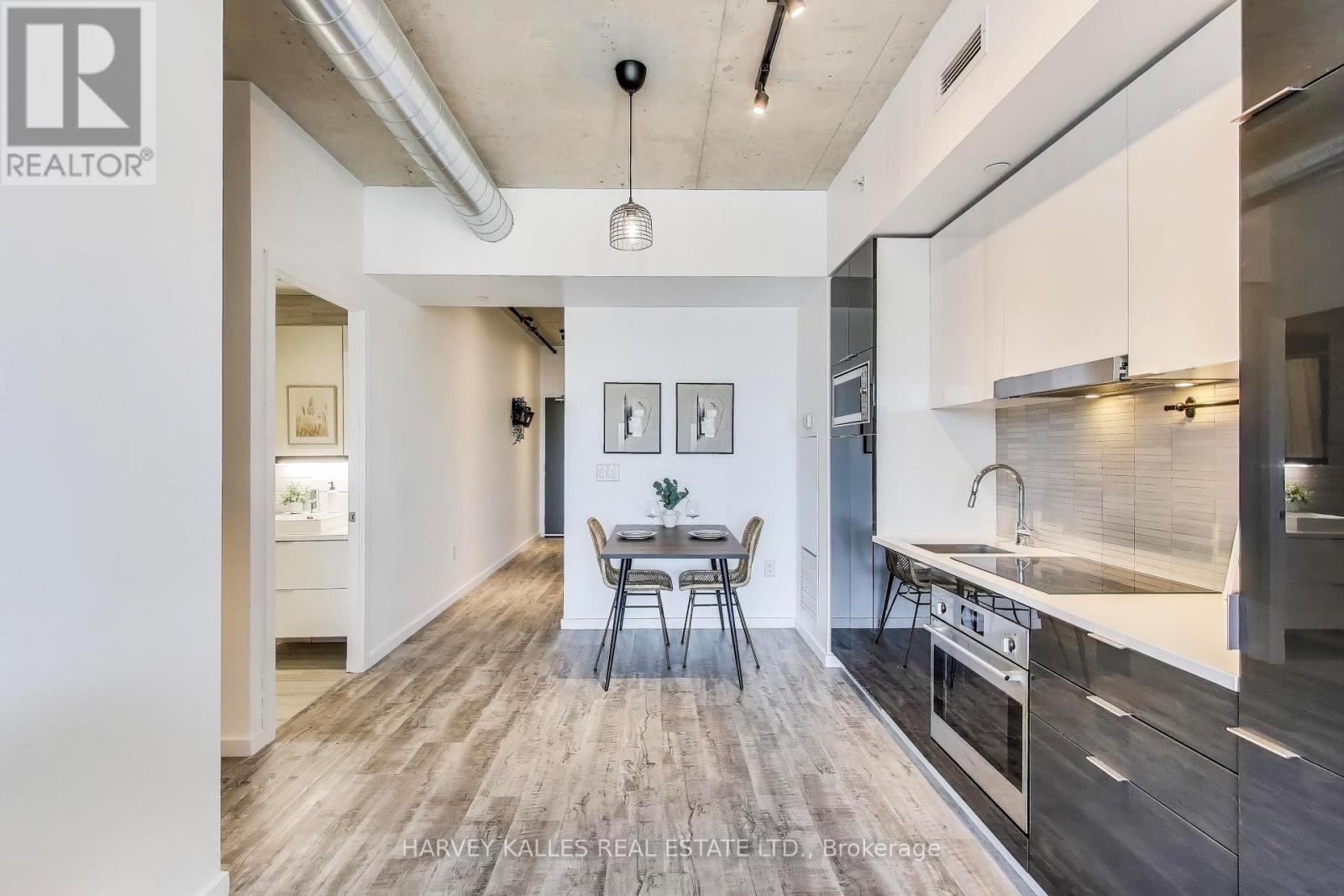 710 - 170 Bayview Avenue, Toronto, Ontario  M5A 0M4 - Photo 6 - C12134423