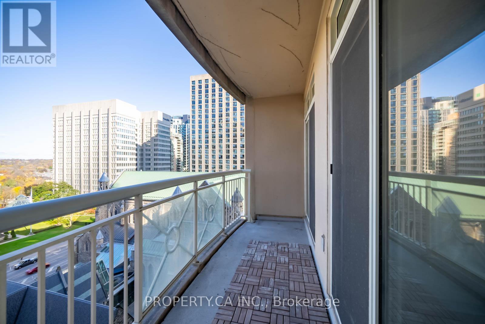 1103 - 100 Hayden Street, Toronto, Ontario  M4Y 3C7 - Photo 18 - C12134524