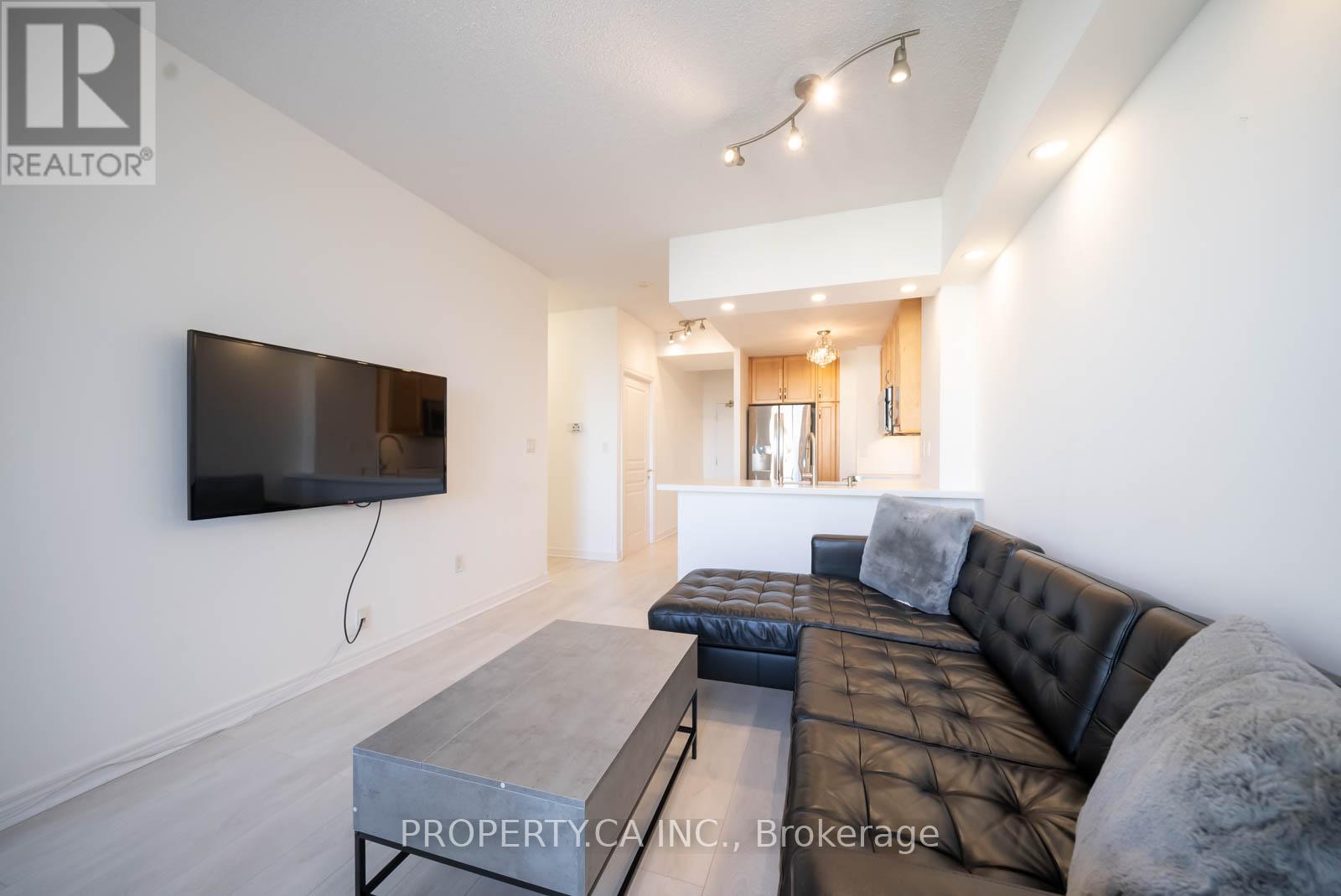 1103 - 100 Hayden Street, Toronto, Ontario  M4Y 3C7 - Photo 7 - C12134524