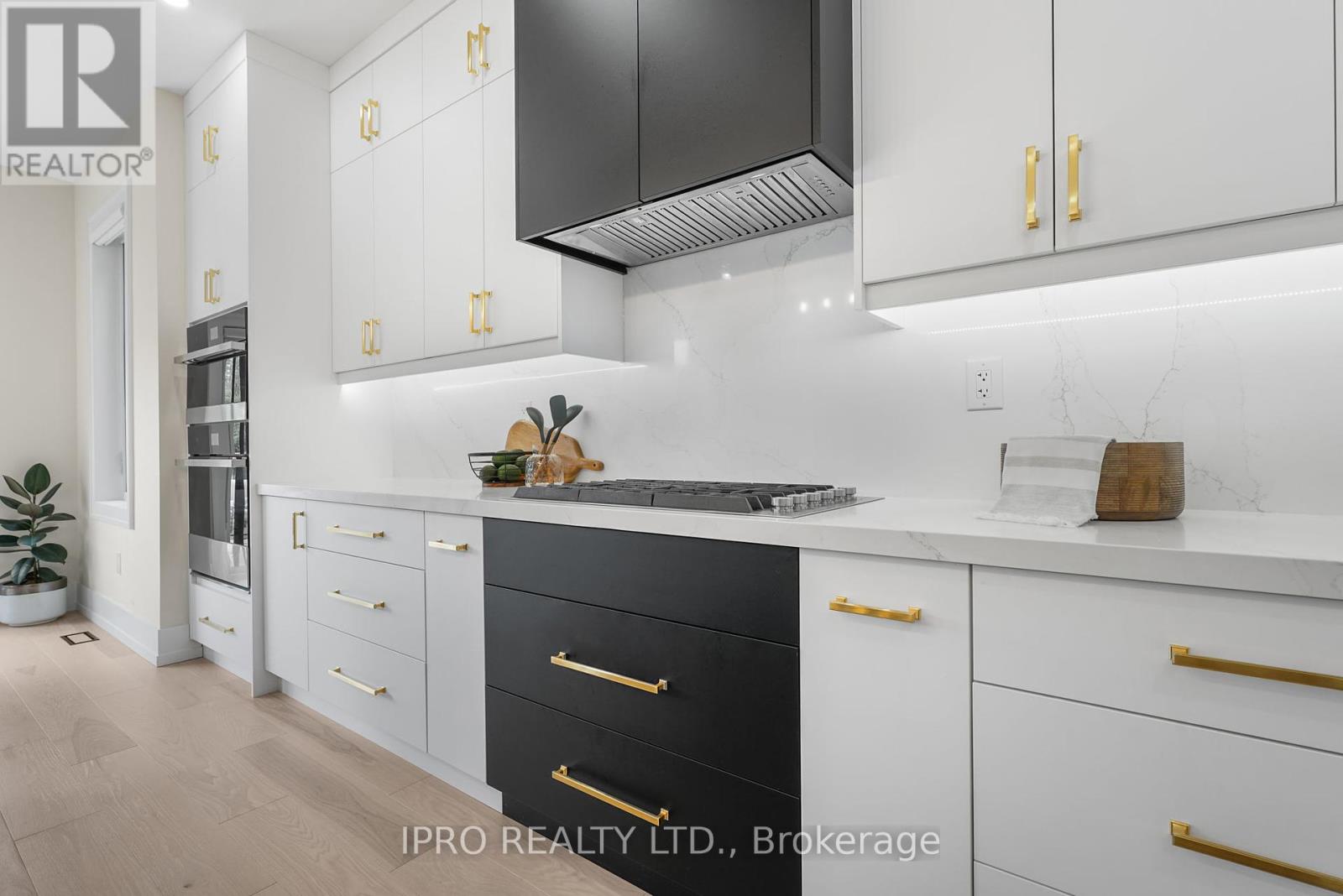262 Senlac Road, Toronto, Ontario  M2R 1P8 - Photo 25 - C12134570