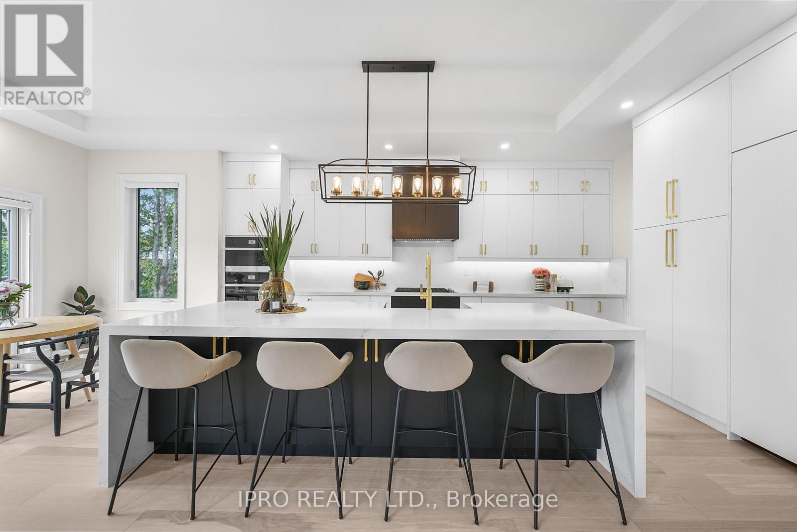 262 Senlac Road, Toronto, Ontario  M2R 1P8 - Photo 7 - C12134570
