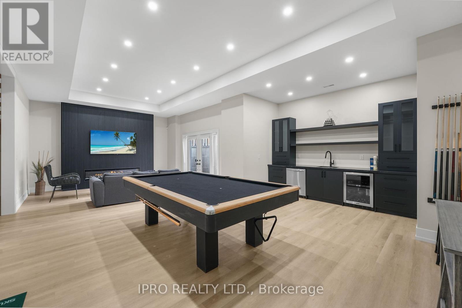 262 Senlac Road, Toronto, Ontario  M2R 1P8 - Photo 9 - C12134570